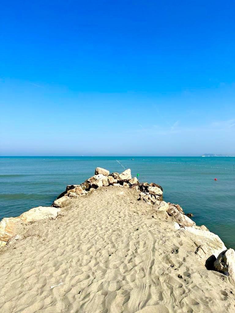 Apartament Apartment, Qerret *